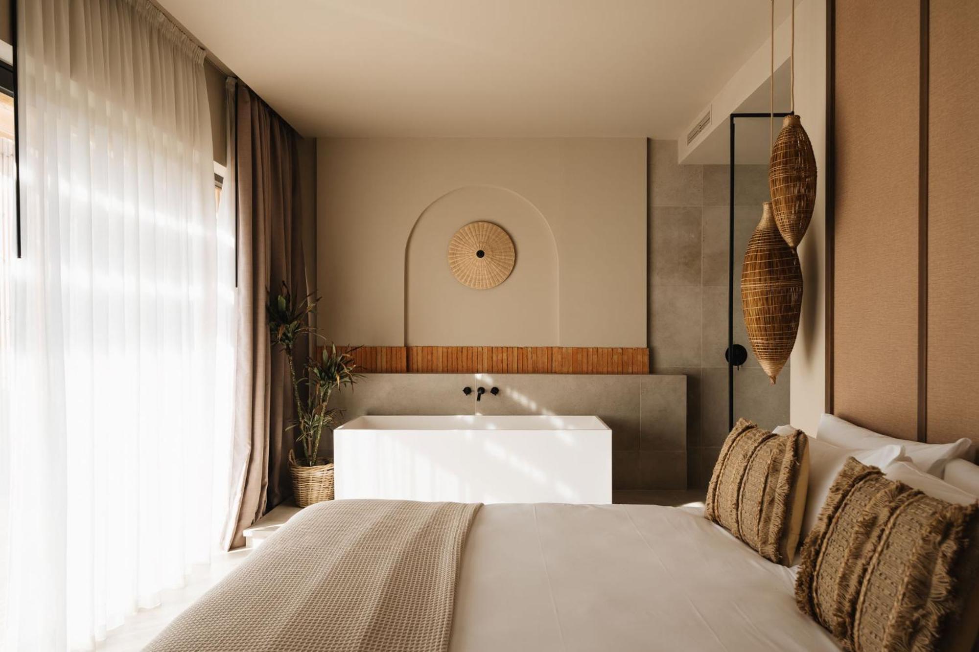 Noctis Hotel Сория Екстериор снимка